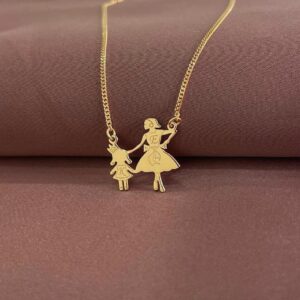 VARESE ME MAMIN DHE VAJZEN