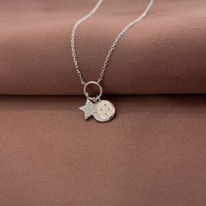 VARESE ARGJENDI PER FEMRA