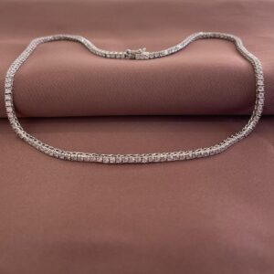 VARESE ARGJENDI TENNIS PER FEMRA