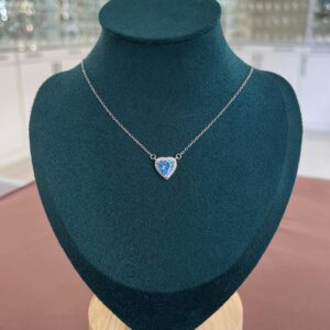 VARESE ARGJENDI PER FEMRA