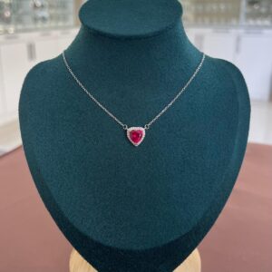 VARESE ARGJENDI PER FEMRA