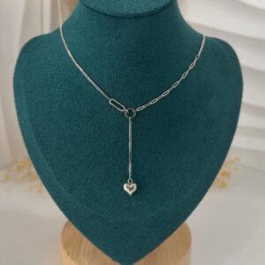 VARESE ARGJENDI PER FEMRA