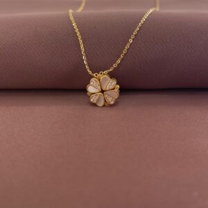 VARESE ARGJENDI PER FEMRA