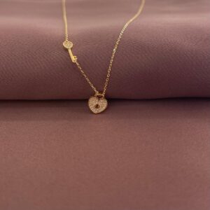 VARESE ARGJENDI PER FEMRA