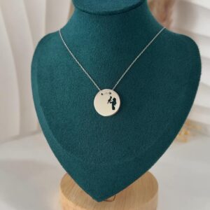 VARESE ARGJENDI PER FEMRA