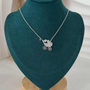 VARESE ARGJENDI PER FEMRA