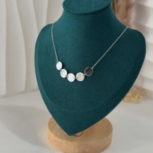 VARESE ARGJENDI PER FEMRA