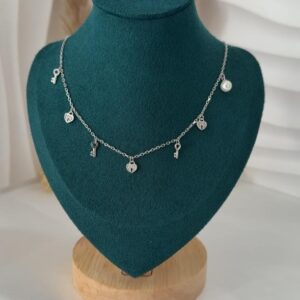 VARESE ARGJENDI PER FEMRA