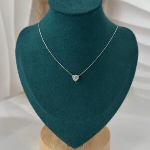 VARESE ARGJENDI PER FEMRA